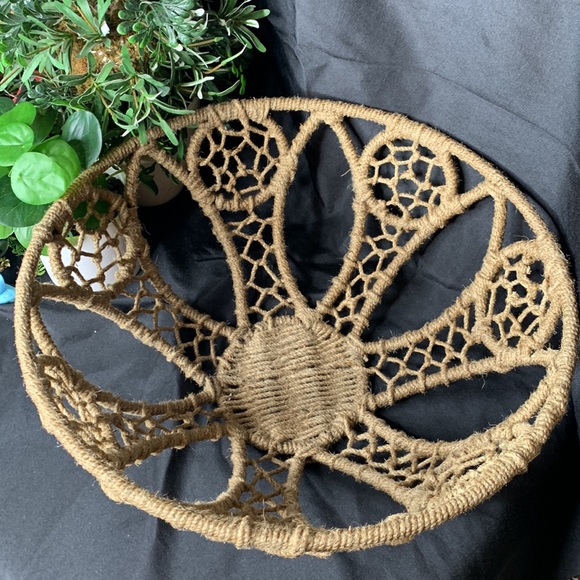 Large 15” natural handmade jute woven bowl - Picture 8 of 9